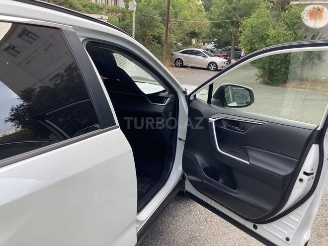 Toyota RAV4 2020, 40,400 km - 2.0 l - Bakı