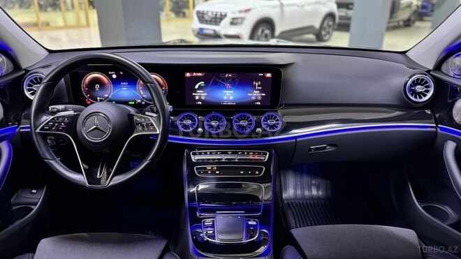 Mercedes E 300 de-9