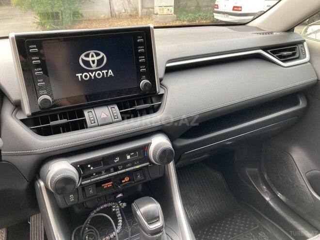 Toyota RAV4 2020, 40,400 km - 2.0 l - Bakı