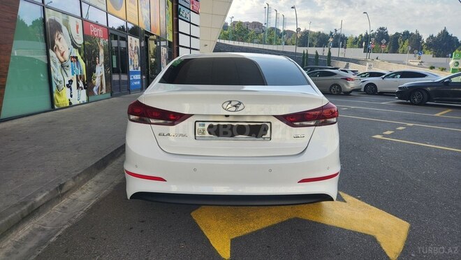 Hyundai Elantra 2017, 126,400 km - 2.0 л - Bakı