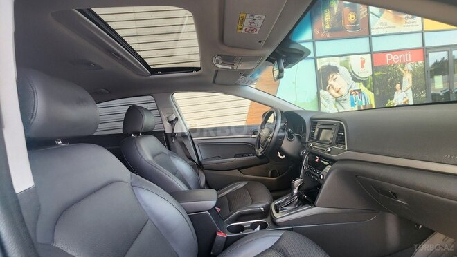 Hyundai Elantra 2017, 126,400 km - 2.0 л - Bakı