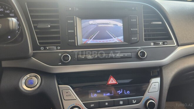 Hyundai Elantra 2017, 126,400 km - 2.0 л - Bakı