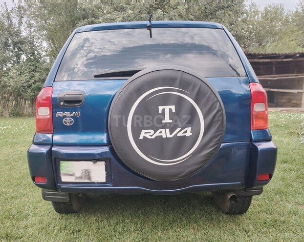 Toyota RAV4 2001, 200,000 km - 2.0 l - Ucar