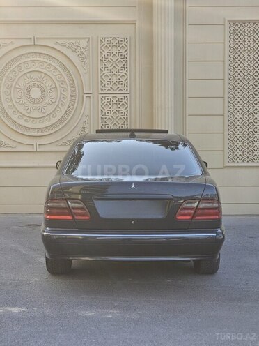 Mercedes E 220 d 2000, 290,000 km - 2.2 l - Bakı