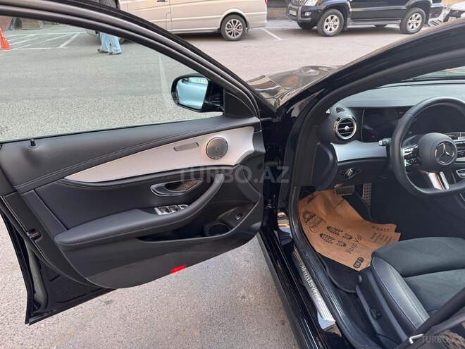 Mercedes E 200 2023, 35,000 km - 2.0 l - Bakı