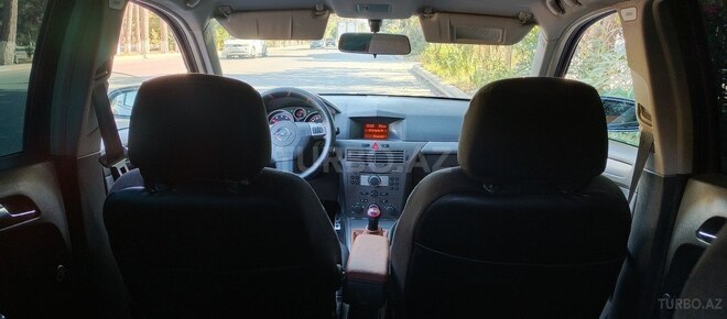 Opel Astra 2005, 320,131 km - 1.4 л - Şirvan