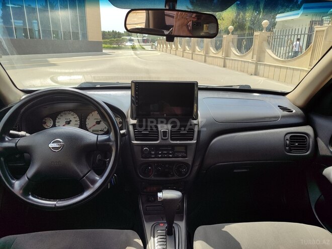 Nissan Sunny-3