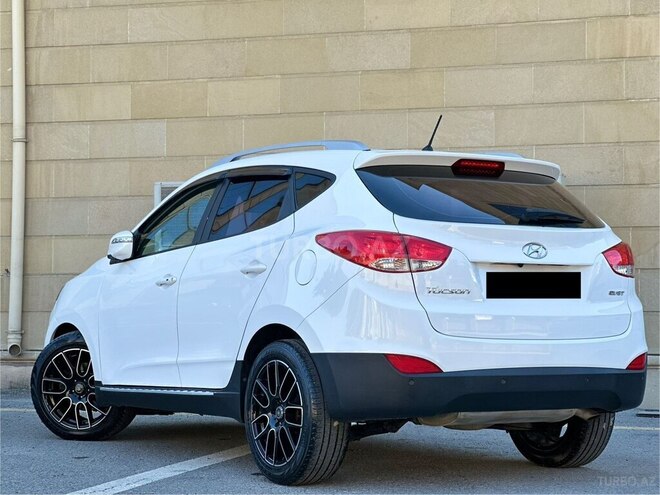Hyundai Tucson 2015, 142,200 km - 2.0 л - Bakı