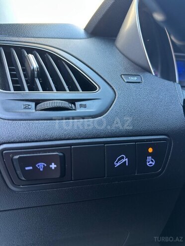 Hyundai Tucson 2015, 142,200 km - 2.0 л - Bakı