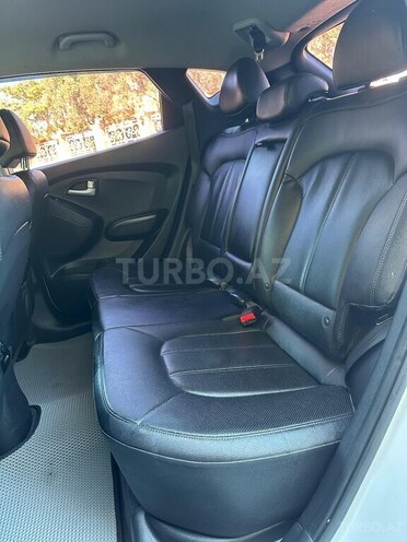 Hyundai Tucson 2015, 142,200 km - 2.0 л - Bakı