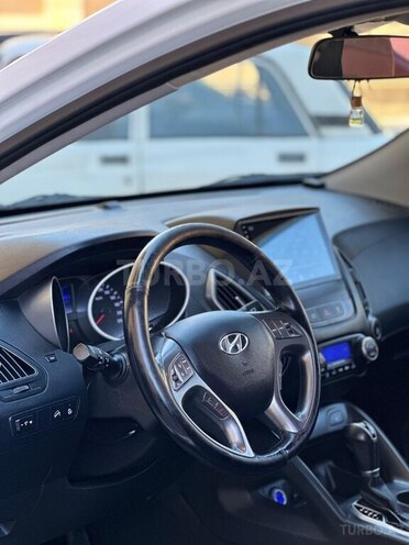 Hyundai Tucson 2015, 142,200 km - 2.0 л - Bakı