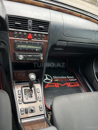 Mercedes C 220 d 2000, 351,000 km - 2.2 л - Yevlax