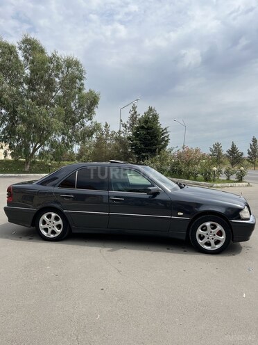 Mercedes C 220 d 2000, 351,000 km - 2.2 л - Yevlax