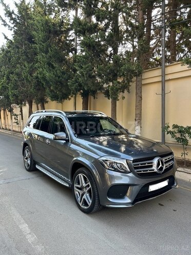 Mercedes GLS 450 4MATIC-8