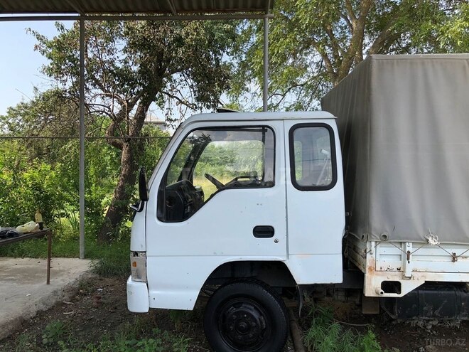 Foton Forland 2008, 500,000 km - 2.4 l - Salyan