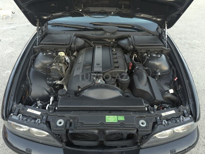 BMW 530-5