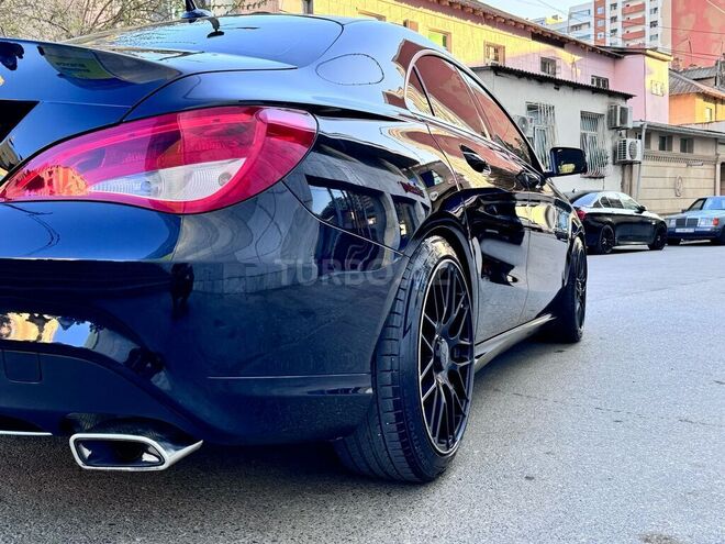 Mercedes CLA 250-10