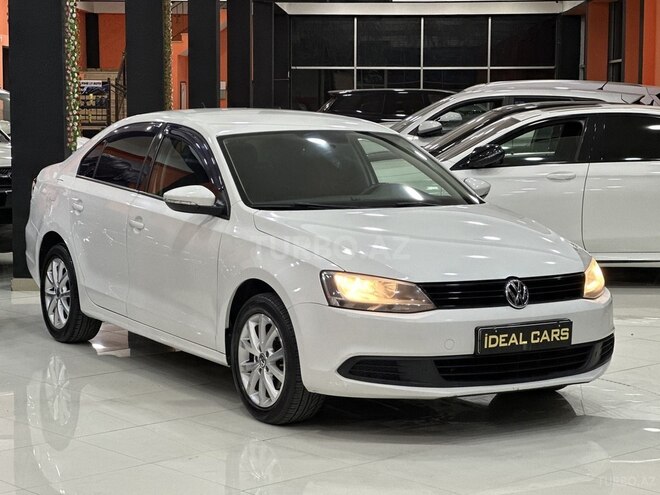 Volkswagen Jetta-4