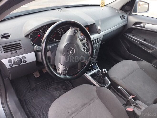 Opel Astra 2006, 322,000 km - 1.3 l - Beyləqan