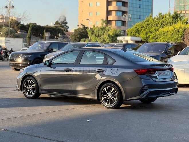 Kia Forte-3