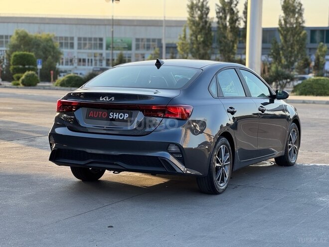 Kia Forte-5