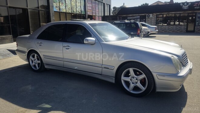Mercedes E 240 1999, 412,000 km - 2.6 l - Bakı