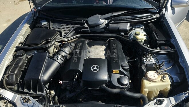 Mercedes E 240 1999, 412,000 km - 2.6 l - Bakı