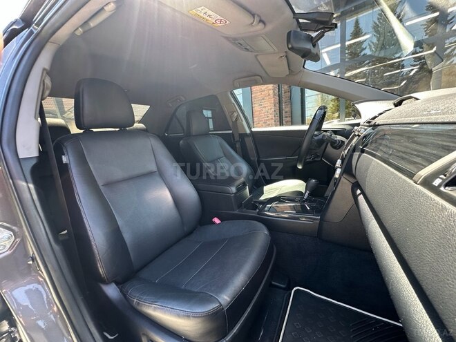 Toyota Camry 2014, 290,000 km - 2.5 l - Salyan