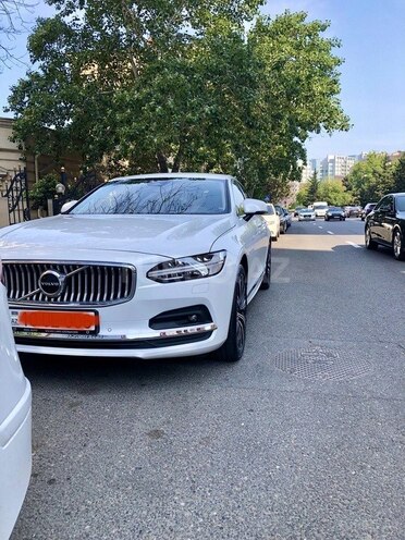 Volvo S90 2024, 16,500 km - 2.0 л - Bakı