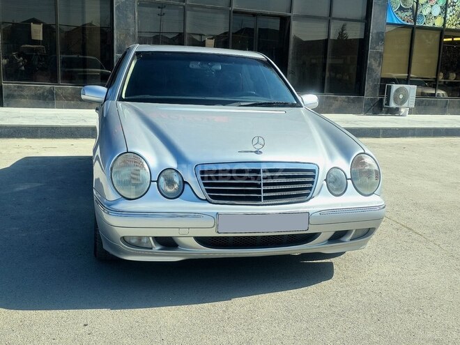 Mercedes E 240 1999, 412,000 km - 2.6 l - Bakı