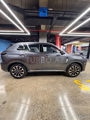 Changan Qiyuan Q05-3