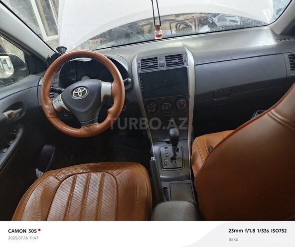Toyota Corolla 2010, 392,000 km - 1.6 l - Bakı