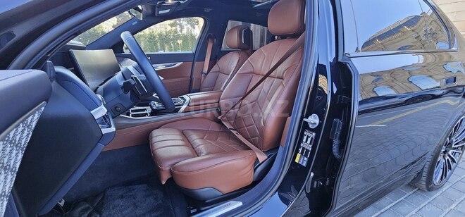 BMW i7-15