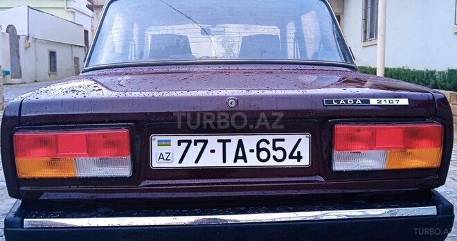 LADA (VAZ) 2107 2005, 88,000 km - 1.6 l - Bakı
