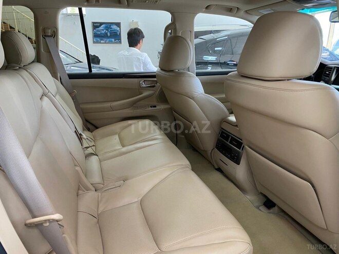 Lexus LX 570-6