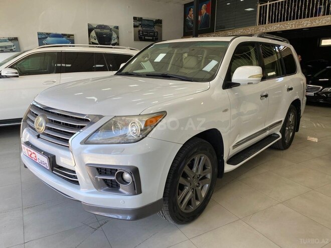 Lexus LX 570-2