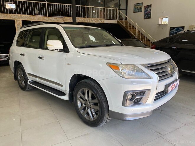 Lexus LX 570-12