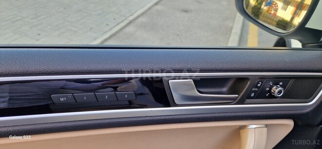Volkswagen Touareg 2011, 198,000 km - 3.6 л - Bakı