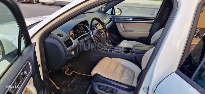 Volkswagen Touareg 2011, 198,000 km - 3.6 л - Bakı