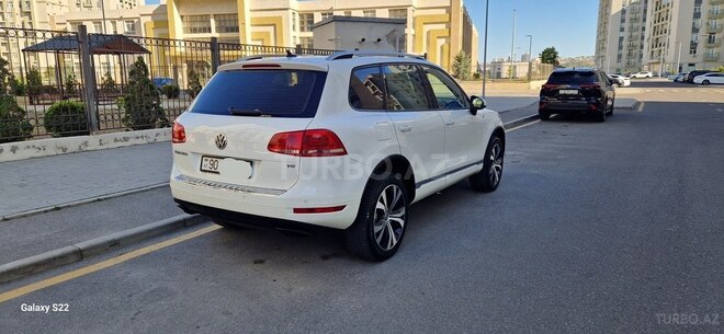 Volkswagen Touareg 2011, 198,000 km - 3.6 л - Bakı