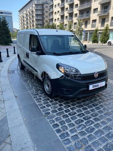 Fiat Doblo 2019, 141,441 km - 1.4 л - Bakı