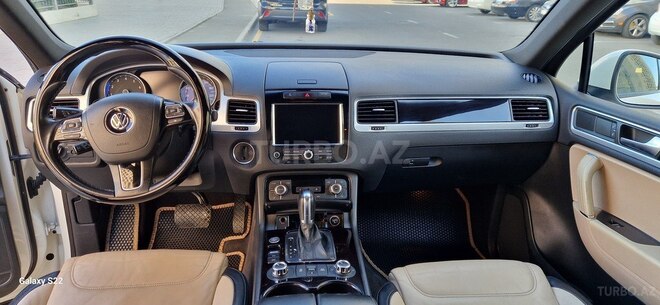 Volkswagen Touareg 2011, 198,000 km - 3.6 л - Bakı
