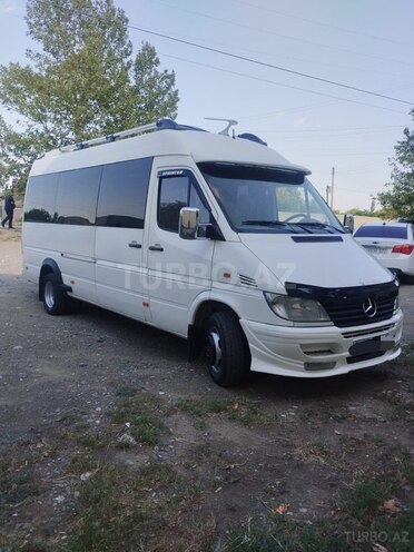 Mercedes Sprinter 313 2001, 256,000 km - 2.1 l - Şirvan