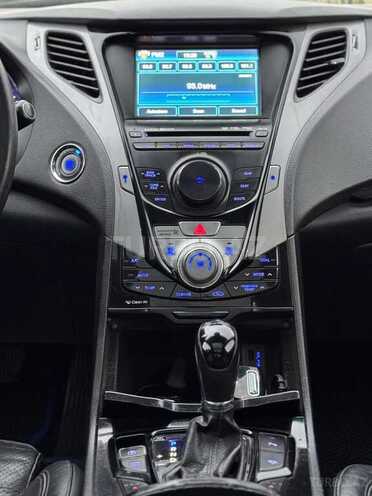 Hyundai Grandeur-8