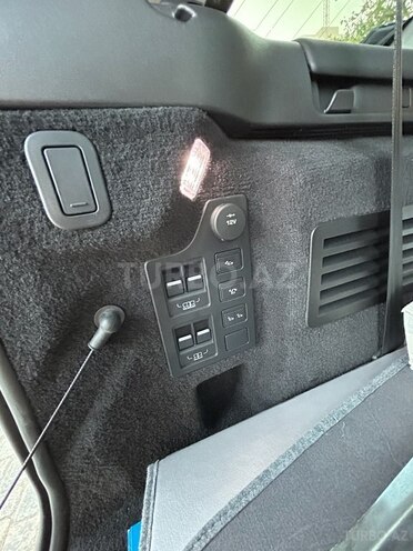 Land Rover Discovery 2017, 40,400 km - 3.0 л - Bakı