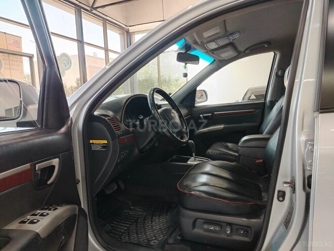 Hyundai Santa Fe-9
