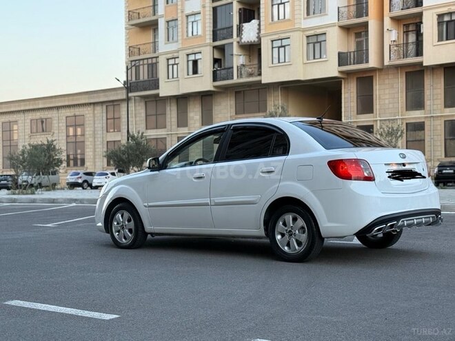 Kia Rio 2011, 178,000 km - 1.4 l - Bakı