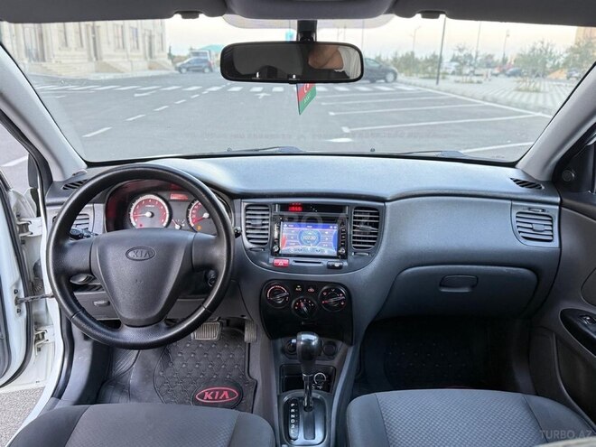 Kia Rio 2011, 178,000 km - 1.4 l - Bakı