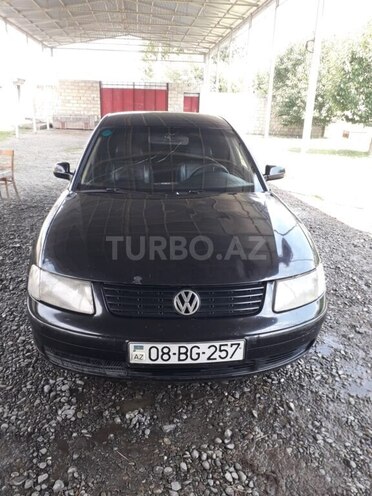 Volkswagen Passat 1998, 250,000 km - 1.8 l - Ağdaş