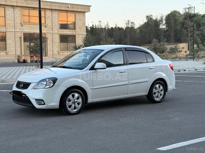 Kia Rio 2011, 178,000 km - 1.4 l - Bakı
